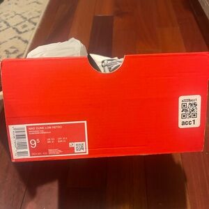 Nike Dunk Low Retro Sneakers